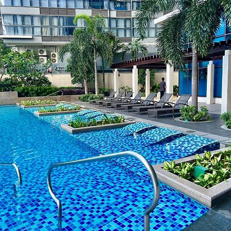 Hotel Vibe Condo At Uptown Parksuites Bgc Taguig Eksteriør bilde