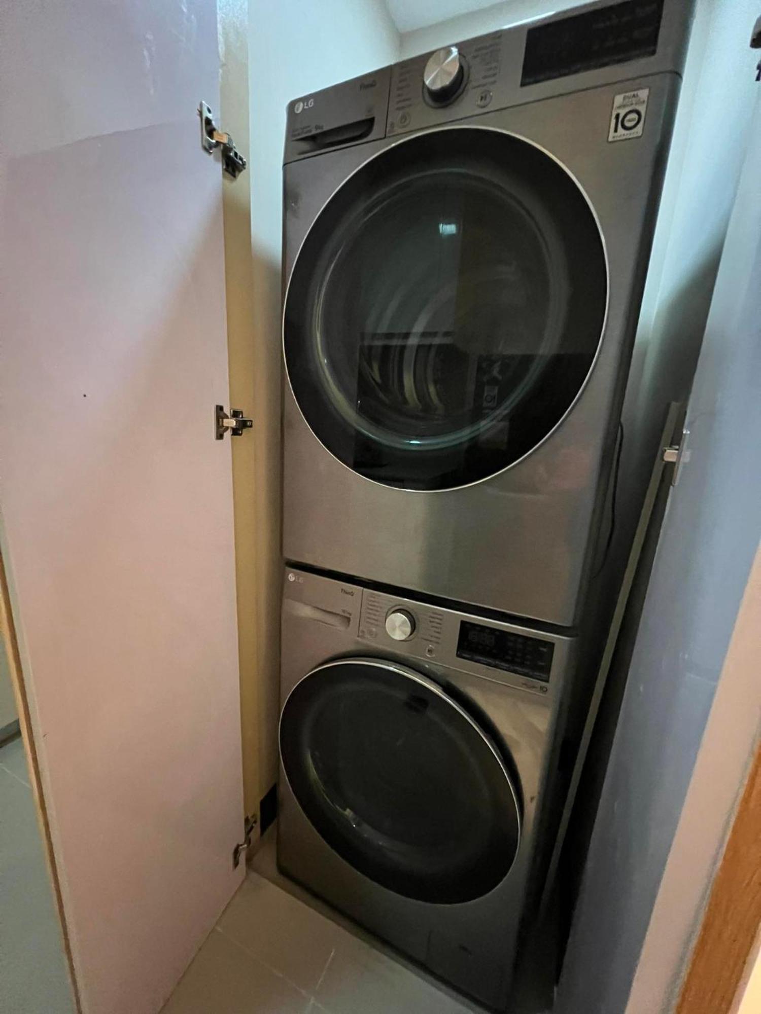Hotel Vibe Condo At Uptown Parksuites Bgc Taguig Eksteriør bilde