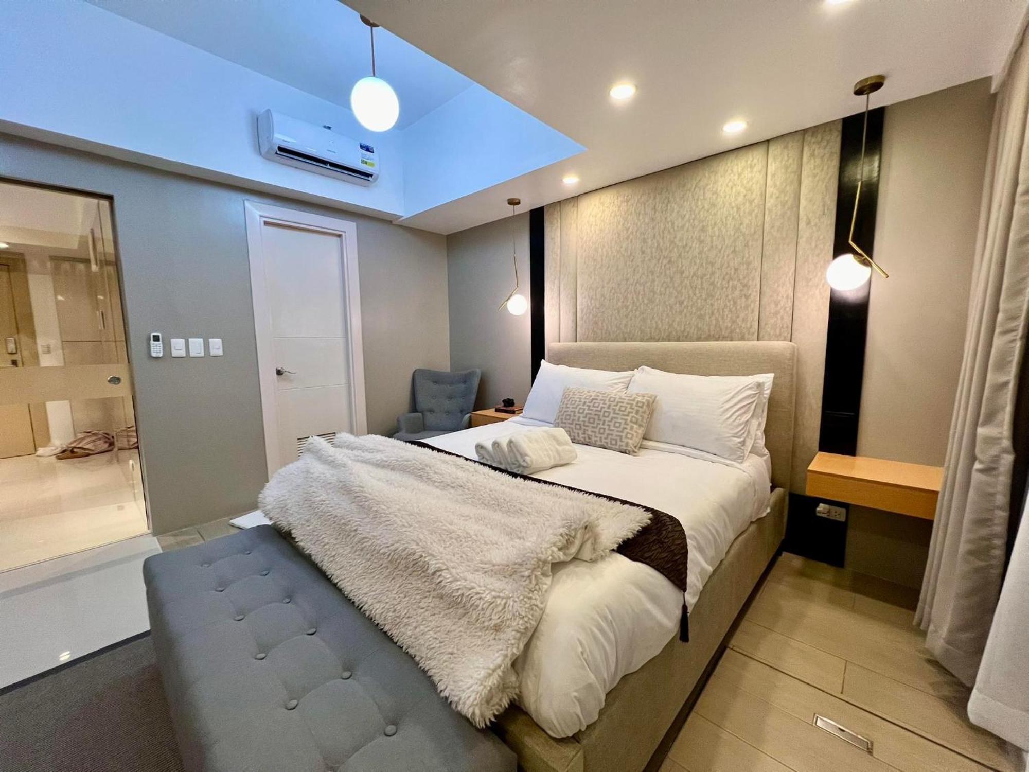Hotel Vibe Condo At Uptown Parksuites Bgc Taguig Eksteriør bilde